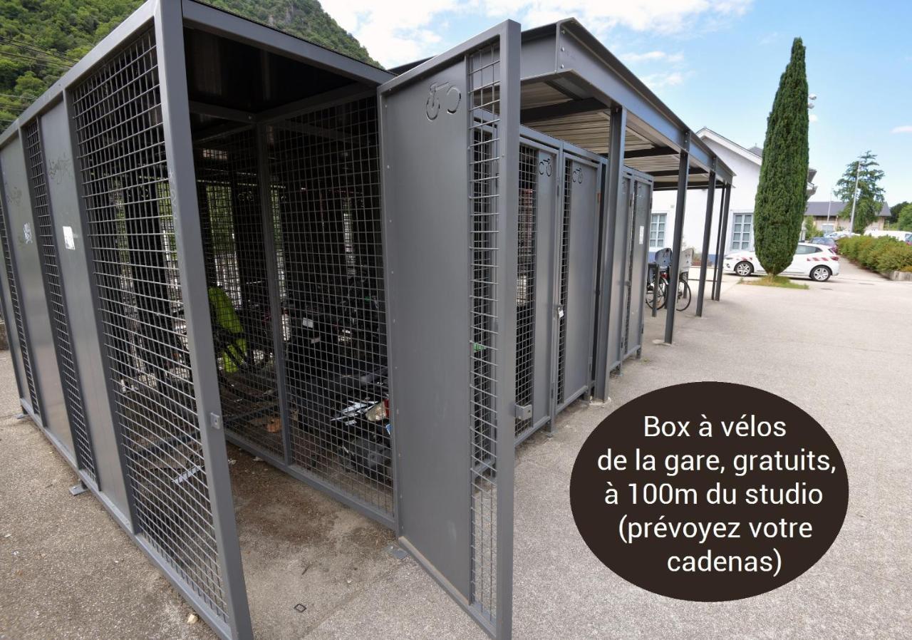 Aux 4 Logis Appart-Hotel - Studio Le City - Petit Dejeuner Inclus 1Ere Nuit Foix Kültér fotó